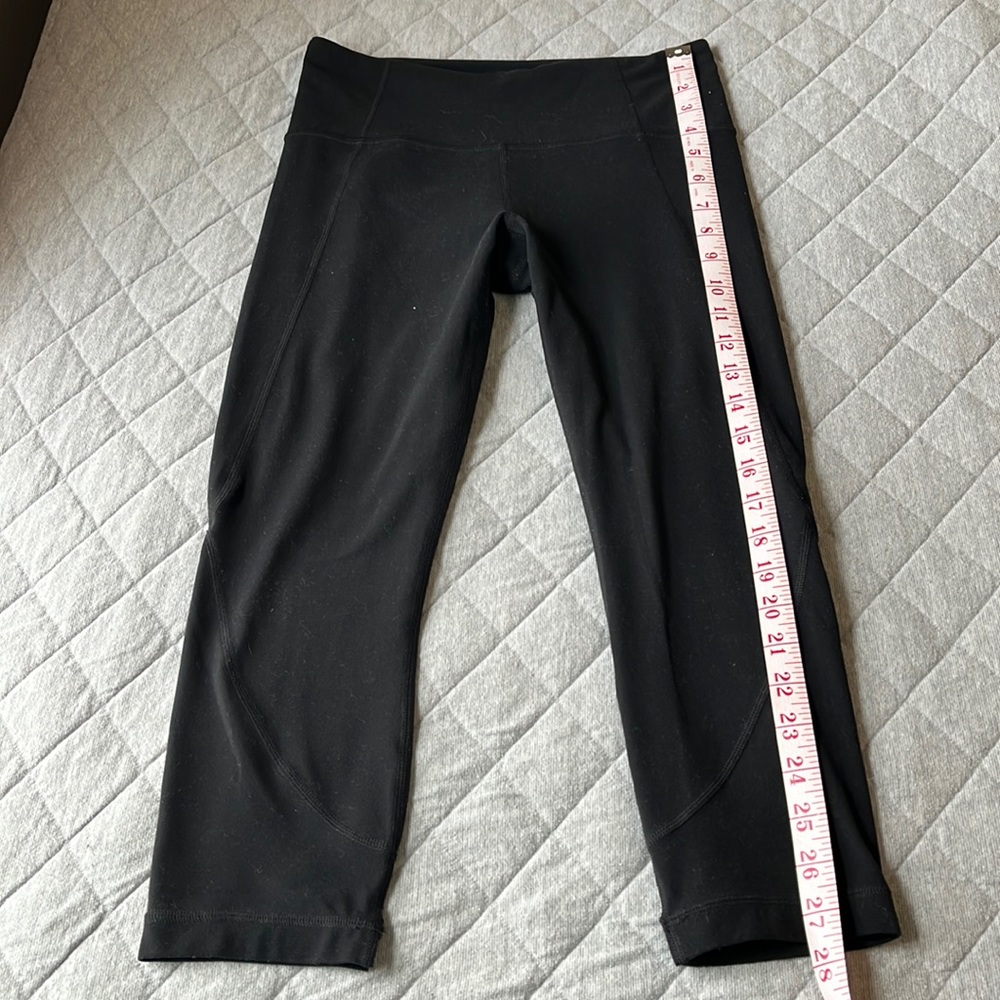 Athleta Capri leggings